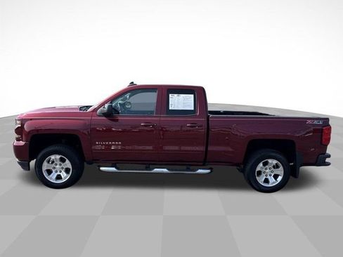 Used 2017 Chevrolet Silverado 1500 LT w/ All Star Edition AWD/4WD image 4