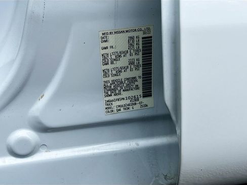 Used 2023 Nissan Titan PRO-4X image 33