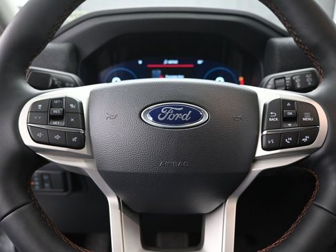 New 2026 Ford Explorer Active image 11