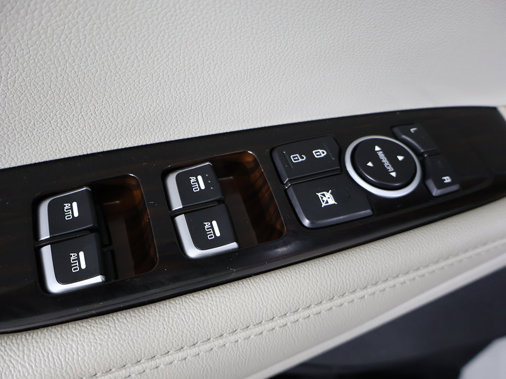 Used 2019 Kia Sorento FWD image 37