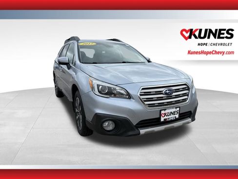 Used 2017 Subaru Outback 2.5i Limited image 1