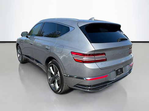 Used 2025 Genesis GV80 3.5T Prestige image 3
