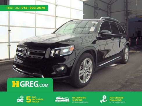Used 2023 Mercedes-Benz GLB 250 w/ Premium Package image 1