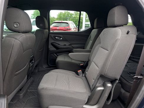 Used 2023 Chevrolet Traverse LT w/ Midnight/Sport Edition AWD/4WD image 12