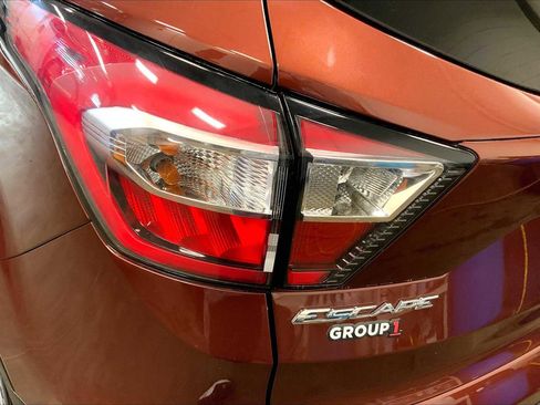 Used 2018 Ford Escape SEL image 27