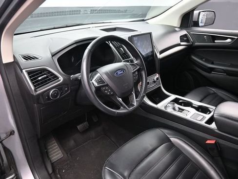 Used 2024 Ford Edge SEL AWD/4WD image 18