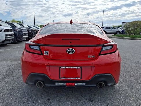 Certified 2025 Toyota GR86 Premium RWD image 5
