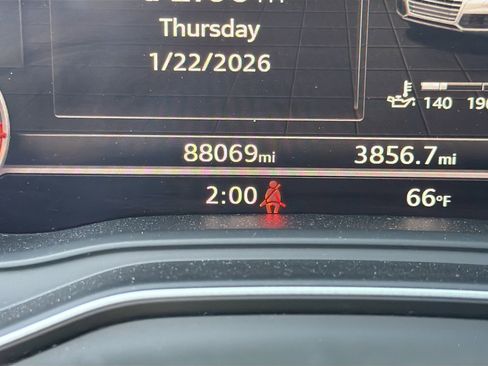 Used 2018 Audi Q5 Prestige w/ Prestige Package image 41