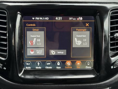 Used 2018 Jeep Compass Limited w/ Navigation Group AWD/4WD image 26