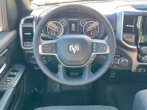 New 2026 RAM 1500 Big Horn AWD/4WD image 12