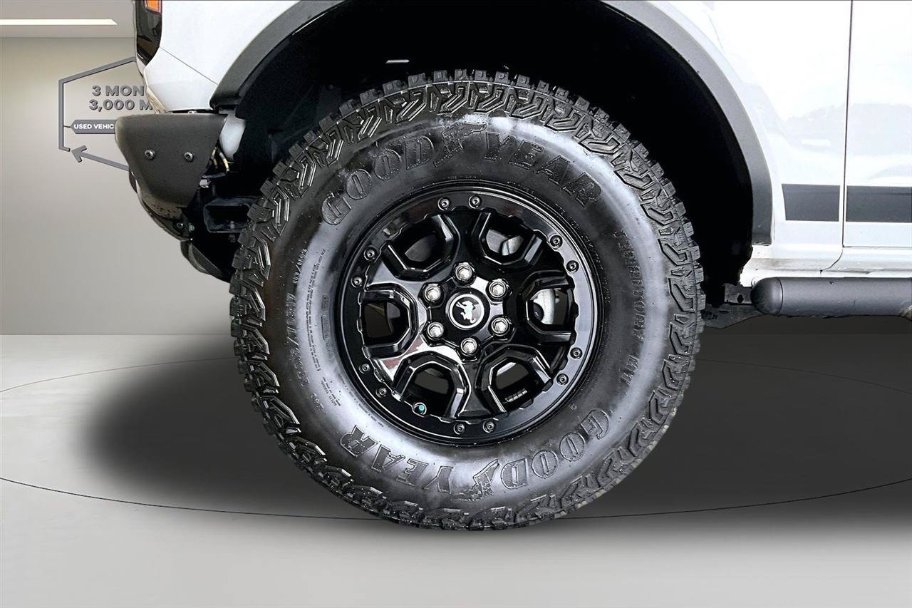 Used 2023 Ford Bronco Wildtrak AWD/4WD image 35