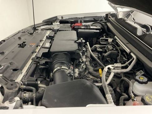 New 2026 Chevrolet Colorado ZR2 w/ Technology Package AWD/4WD image 20