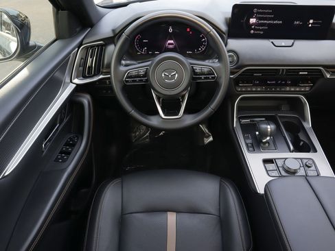 Used 2025 MAZDA CX-90 3.3 Turbo w/ Premium Plus Pkg image 30