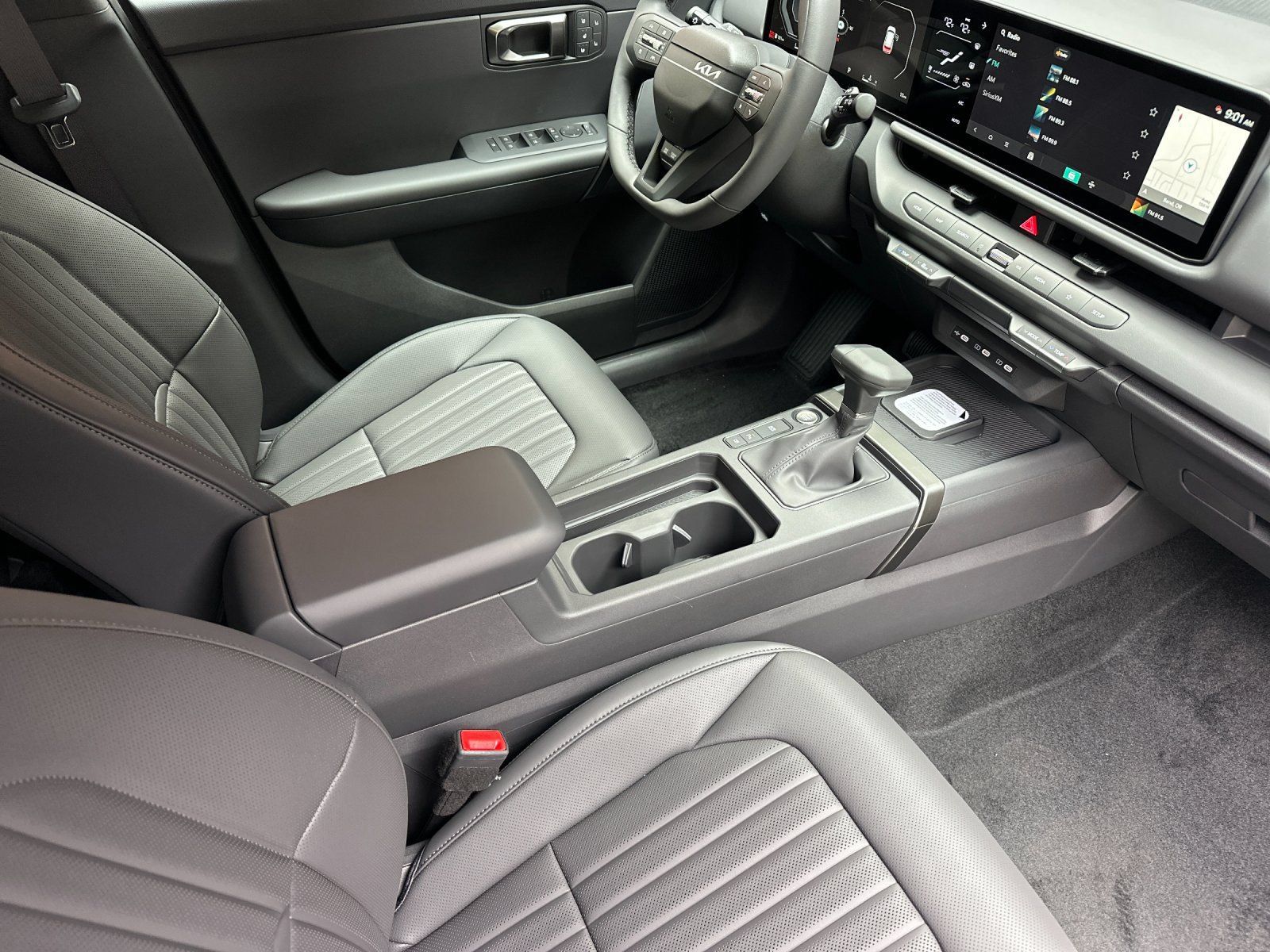 Used 2027 Kia Seltos X-Line SX w/ X-Line SX Prestige Package AWD/4WD image 16