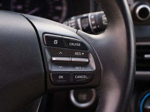 Used 2019 Hyundai Kona SEL FWD image 12
