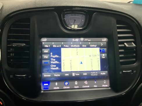 Used 2019 Chrysler 300 S w/ 300S Premium Group 2 image 27