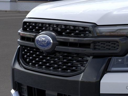 New 2025 Ford Ranger Lariat w/ Convenience Package image 17