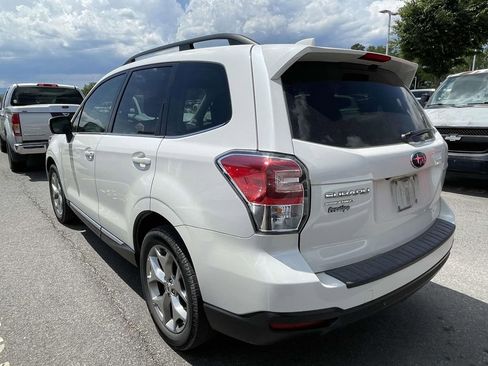 Used 2018 Subaru Forester 2.5i Touring w/ Popular Package #3B AWD/4WD image 3