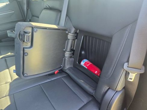 Used 2022 GMC Sierra 1500 SLT AWD/4WD image 28
