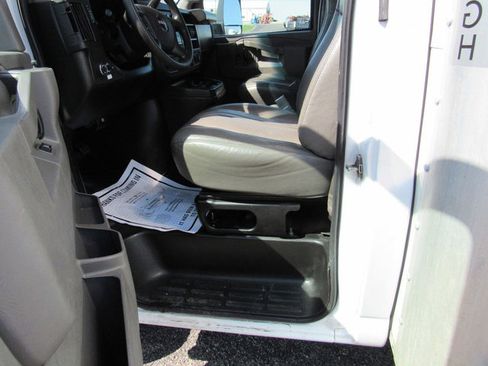 Used 2022 GMC Savana 3500 Extended w/ Power Convenience Package image 22