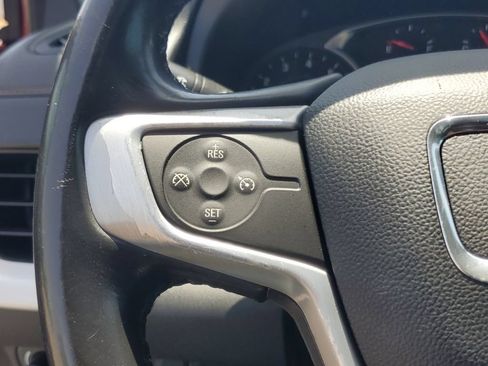 Used 2019 GMC Terrain SLE w/ Driver Convenience Package FWD image 16