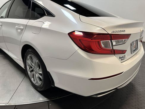 Used 2019 Honda Accord LX image 10