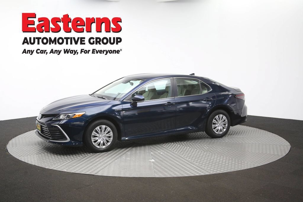 Used 2021 Toyota Camry LE FWD image 58
