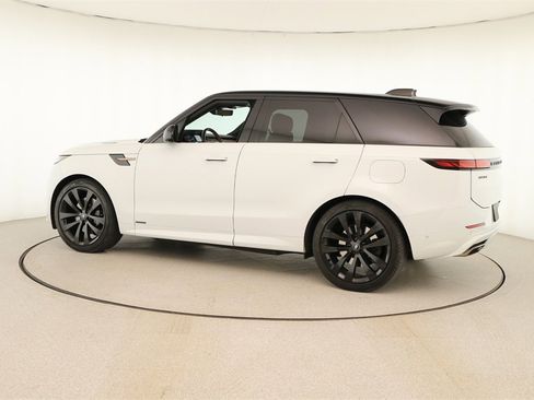 Used 2024 Land Rover Range Rover Sport Autobiography image 2