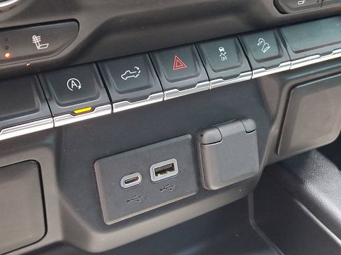 Used 2020 Chevrolet Silverado 1500 RST w/ All-Star Edition AWD/4WD image 24