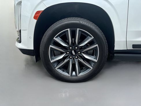 Used 2021 Cadillac Escalade Sport w/ Driver Assist Tech Package AWD/4WD image 12