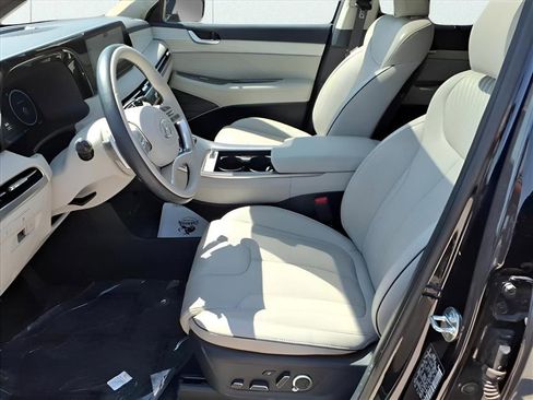 Used 2024 Hyundai Palisade Calligraphy image 15