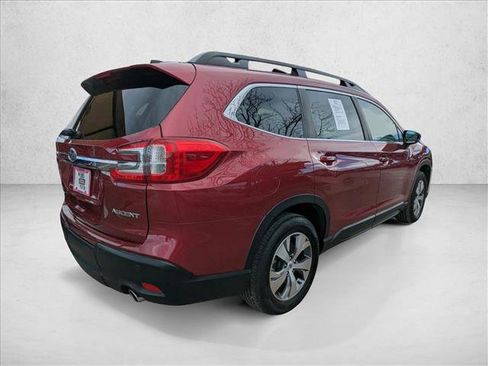 Certified 2024 Subaru Ascent Premium w/ Convenience Package image 5