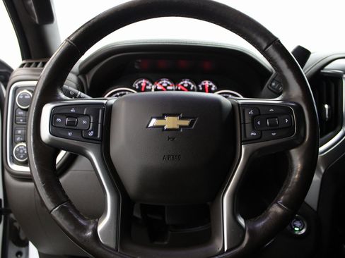 Used 2020 Chevrolet Silverado 1500 LTZ w/ LTZ Convenience Package image 31