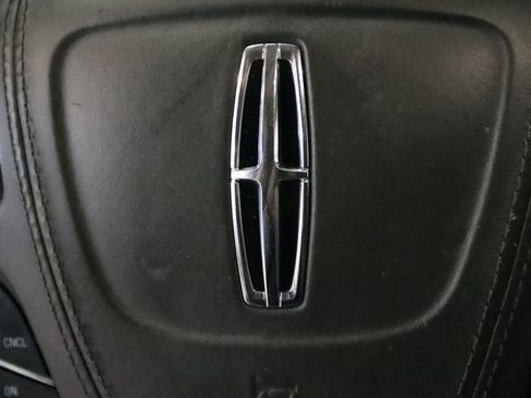 Used 2017 Lincoln MKZ Select w/ Climate Package image 39