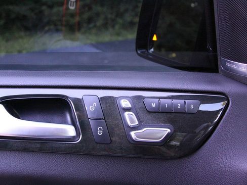 Used 2018 Mercedes-Benz GLS 550 4MATIC w/ Driver Assistance Package image 34