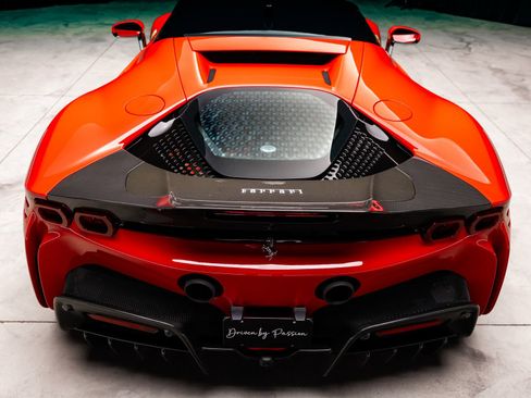 Used 2021 Ferrari SF90 Stradale AWD/4WD image 46