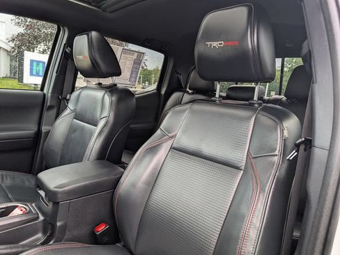 Used 2020 Toyota Tacoma TRD Pro AWD/4WD image 18