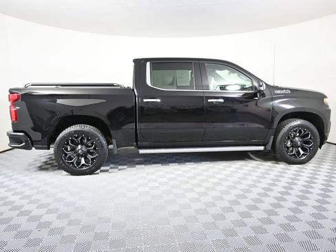Used 2021 Chevrolet Silverado 1500 High Country w/ Safety Package II AWD/4WD image 8