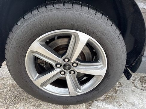 Used 2024 Ford Edge SEL w/ Convenience Package image 19