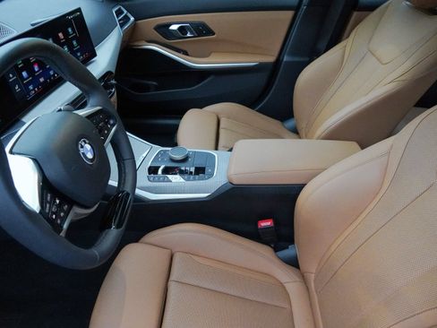 Used 2025 BMW 330i Sedan RWD image 12