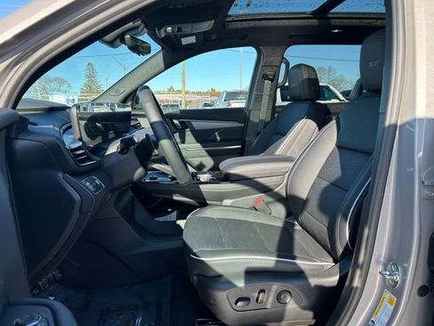 New 2026 Buick Enclave Sport Touring w/ Power Package image 32