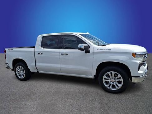 Used 2023 Chevrolet Silverado 1500 LTZ w/ Technology Package AWD/4WD image 3