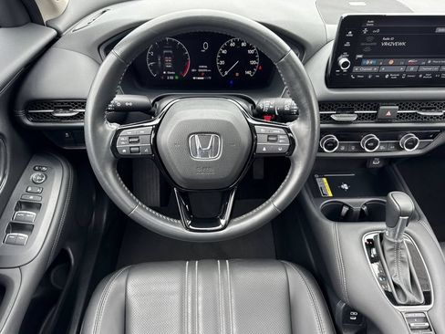 Certified 2025 Honda HR-V EX-L image 18