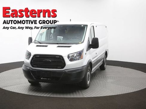 Used 2019 Ford Transit 250 130 Low Roof RWD image 57