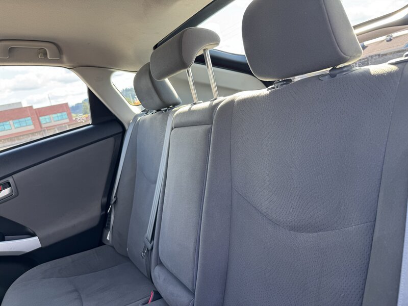 Used 2012 Toyota Prius Two FWD image 15