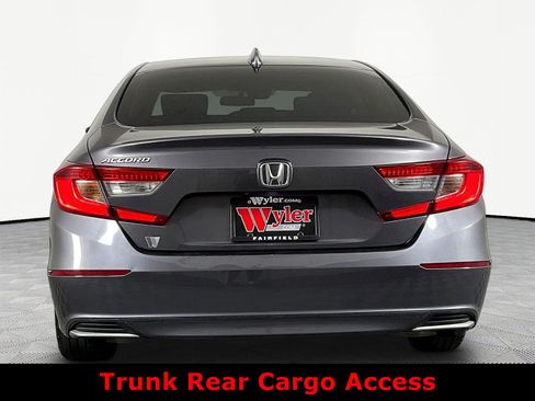 Used 2018 Honda Accord EX image 5