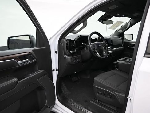 Used 2022 Chevrolet Silverado 1500 RST RWD image 10