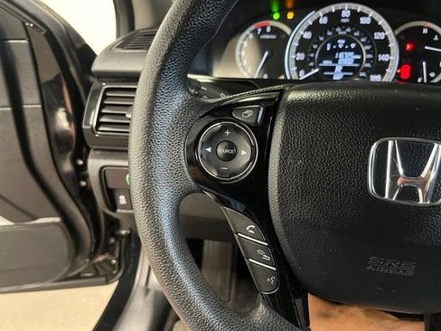 Used 2017 Honda Accord LX image 26