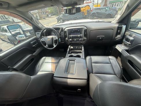 Used 2019 Chevrolet Silverado 2500 LTZ w/ Duramax Plus Package AWD/4WD image 17