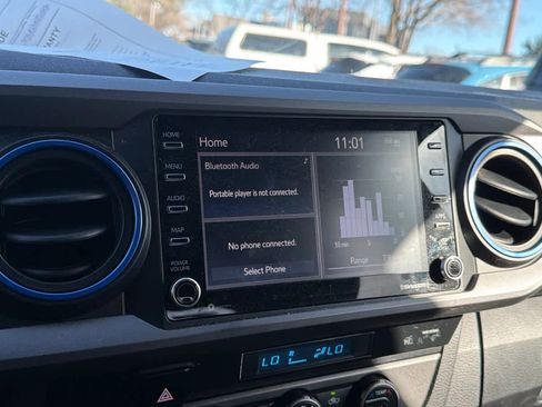 Used 2023 Toyota Tacoma TRD Off-Road image 14